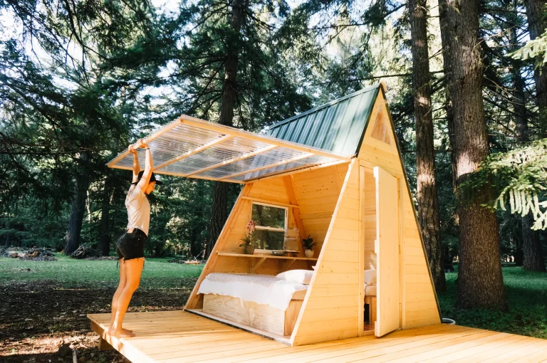 cedar bloom star a frame cabin cedar bloom southern oregon cabin forest people 768x510